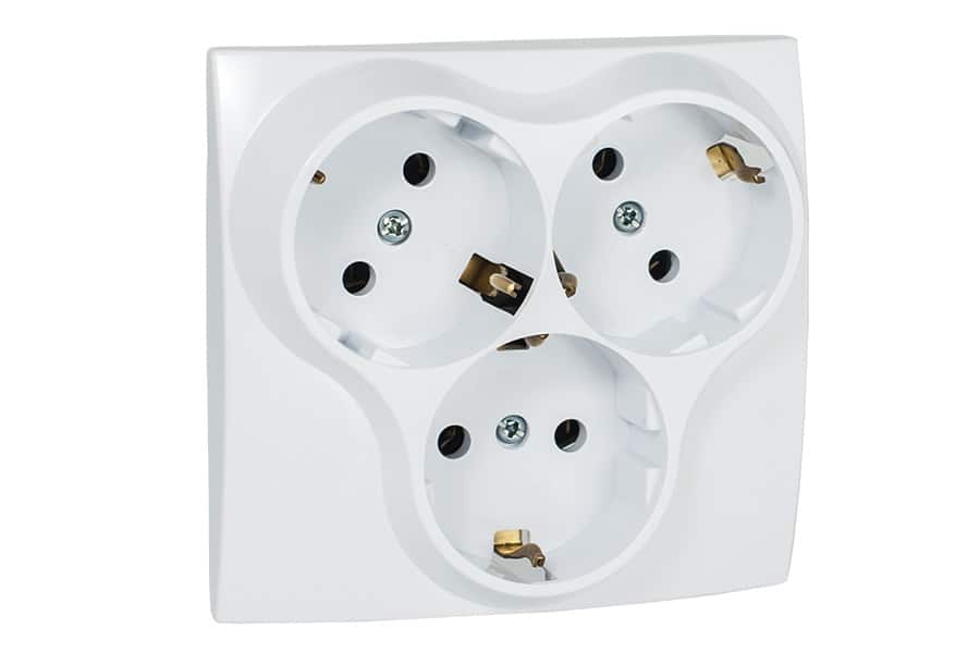 Контакт троен Класик 9 Бял